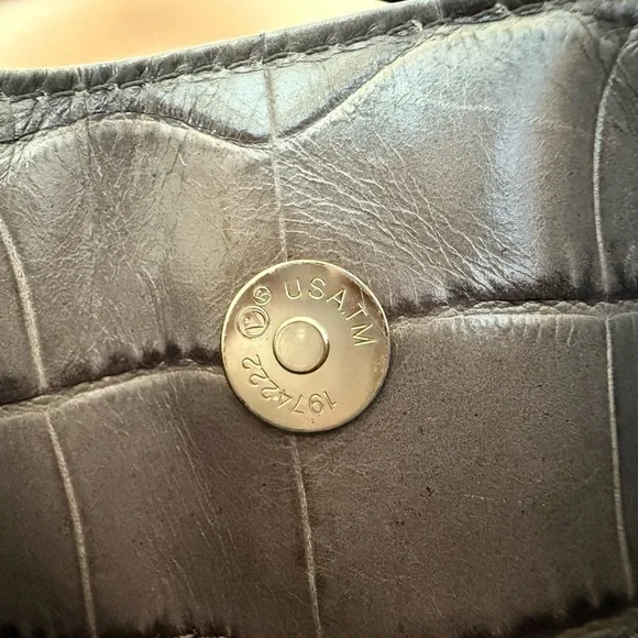 Michael Kors Vintage Croc Embossed Hilton Tote - Picture 13 of 16